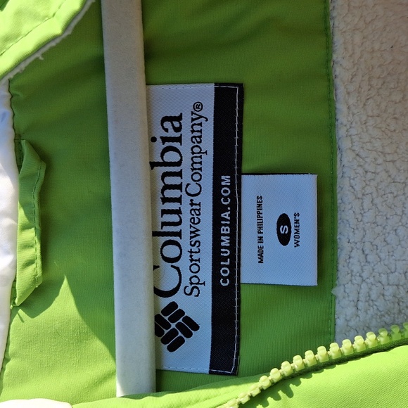 Columbia Ski Coat Lime Green Womens size Small - Picture 4 of 4
